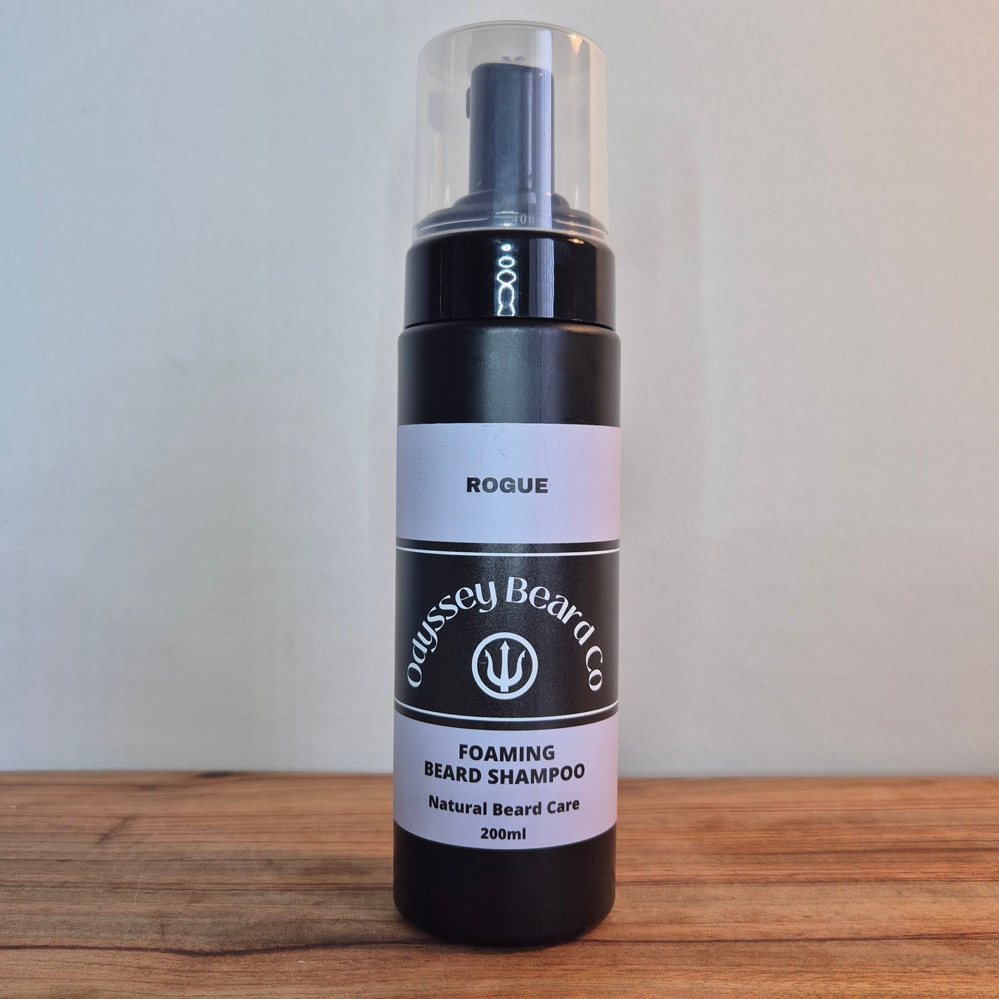 200ml Rogue Foaming Beard Shampoo